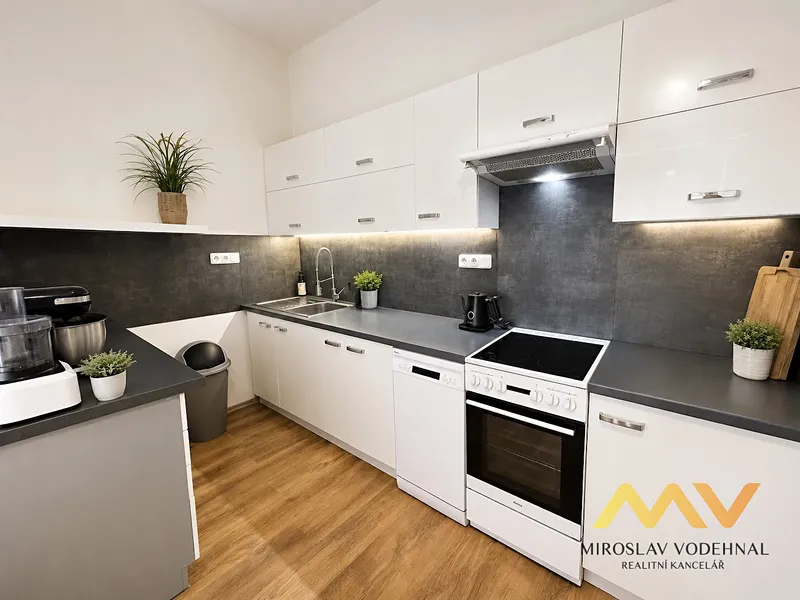 Byt 2+kk, 61 m² v centru Hradce Králové – ul. Mánesova.
